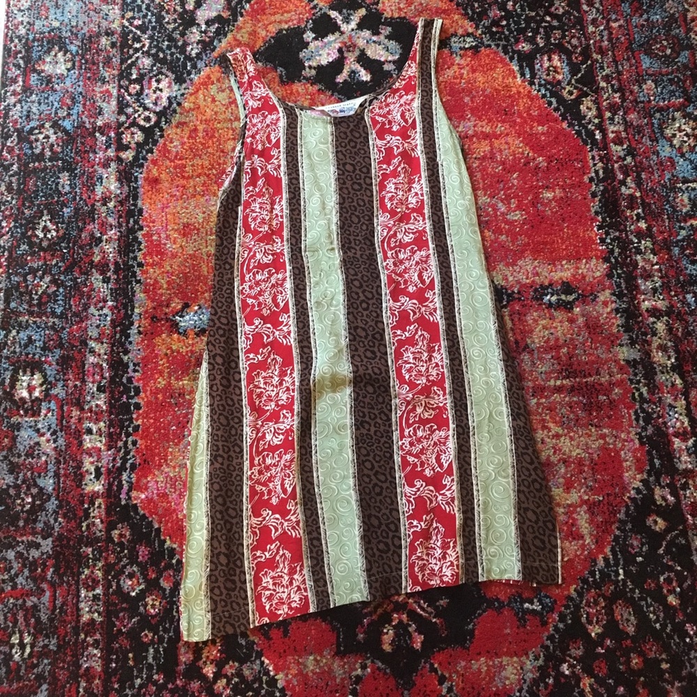 Vintage pattern mini dress
